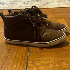 Brown Leather Shoes with Classic Style